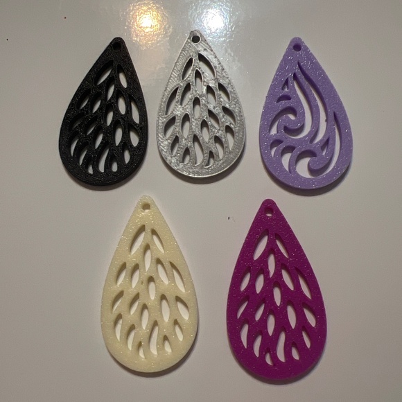 Elegant Net design 3D Printed Earrings on Sterling Silver Hooks - Picture 4 of 4